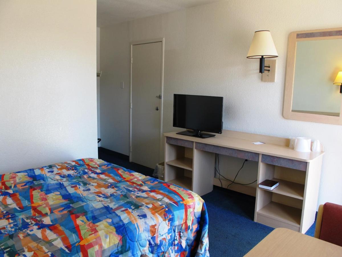 Motel 6 Ontario, Or Εξωτερικό φωτογραφία